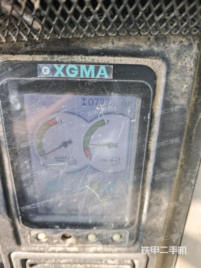 显示屏 （驾驶室部分）