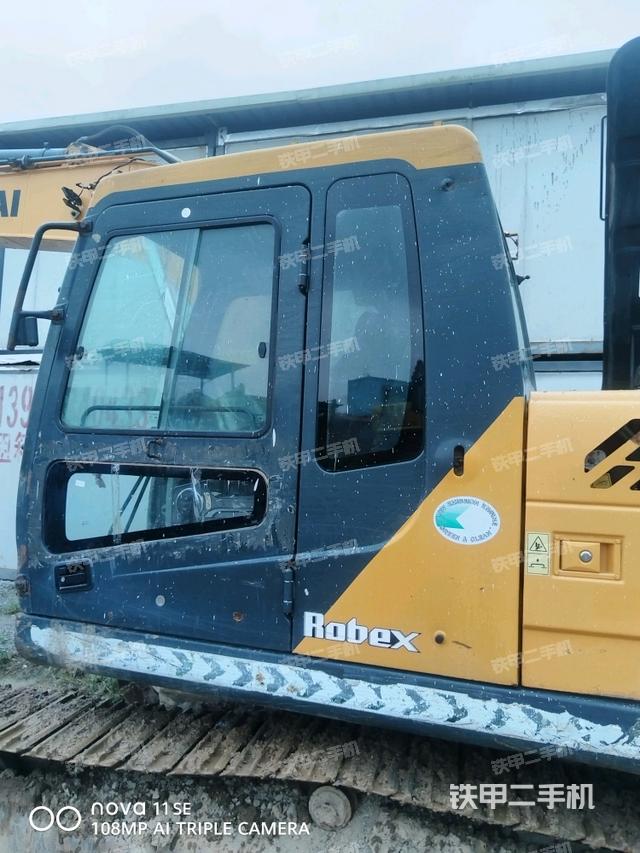 顶棚整体（驾驶室部分）