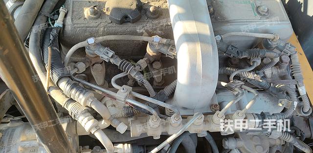 发动机整体俯视（整机外观）