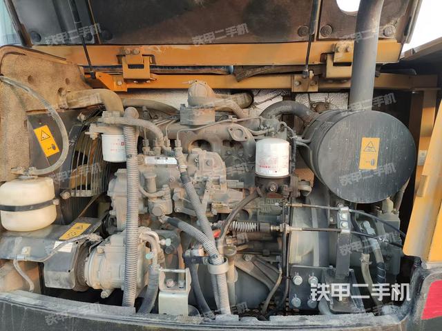 发动机整体俯视（整机外观）