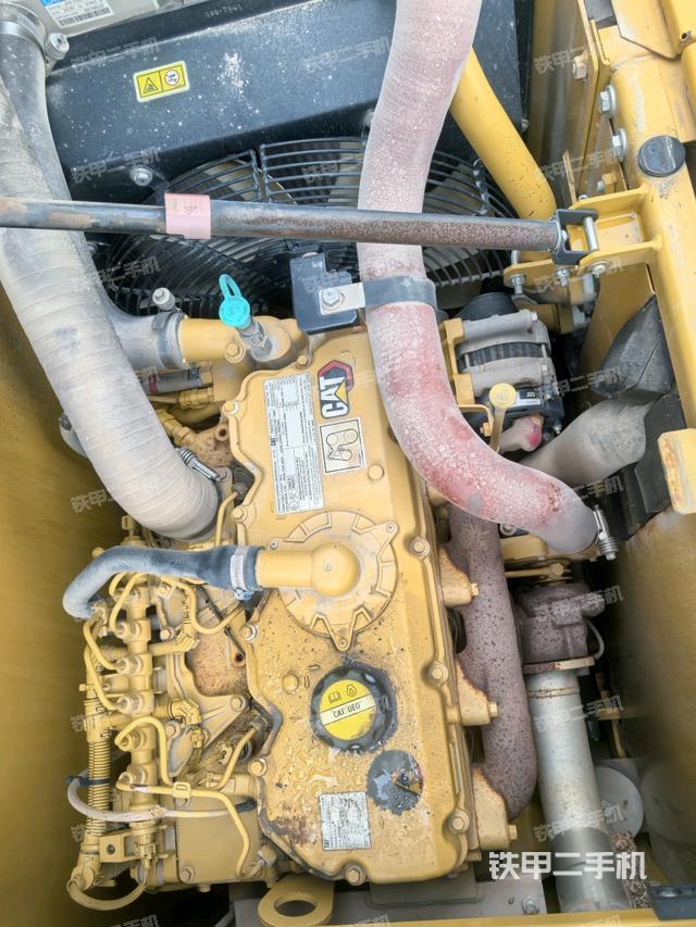 驾驶室顶部俯视（上车部件）