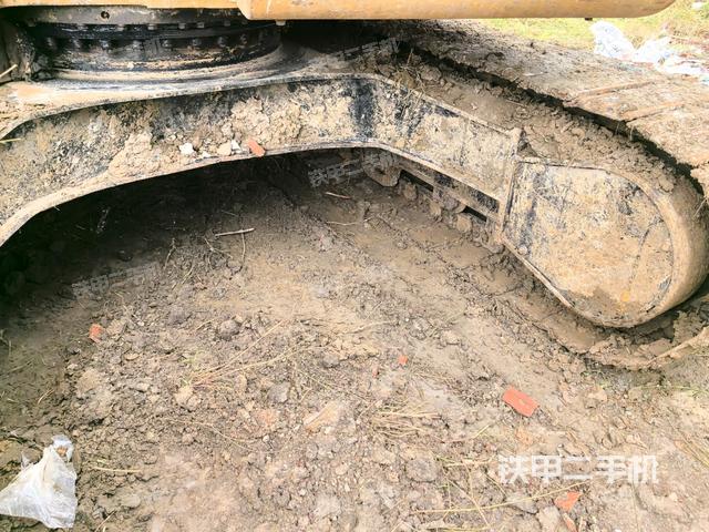 大臂根部 斜视（工作和回转装置）