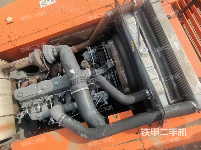 发动机整体俯视（整机外观）