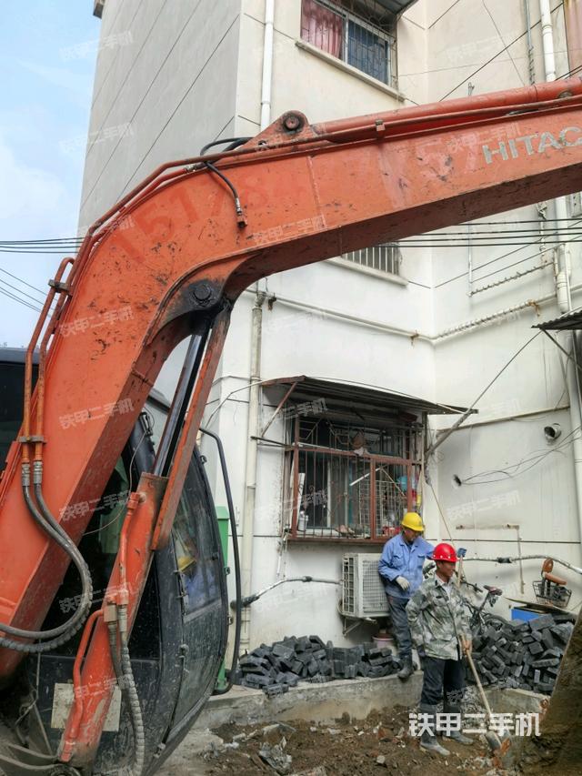 小臂整體右前（工作和回轉(zhuǎn)裝置）