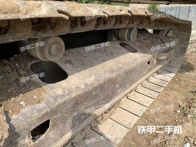 单侧履带整体（整机外观）