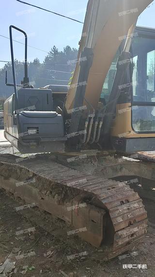 徐工XE135D挖掘机