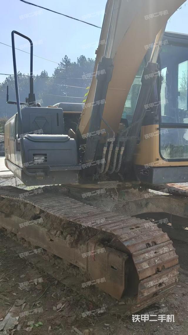 徐工XE135D挖掘机