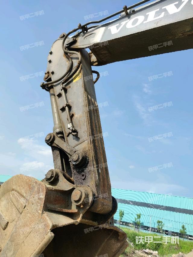 小臂整體左后（工作和回轉(zhuǎn)裝置）