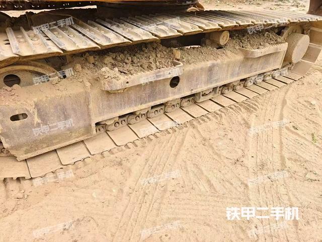 单侧履带整体（整机外观）