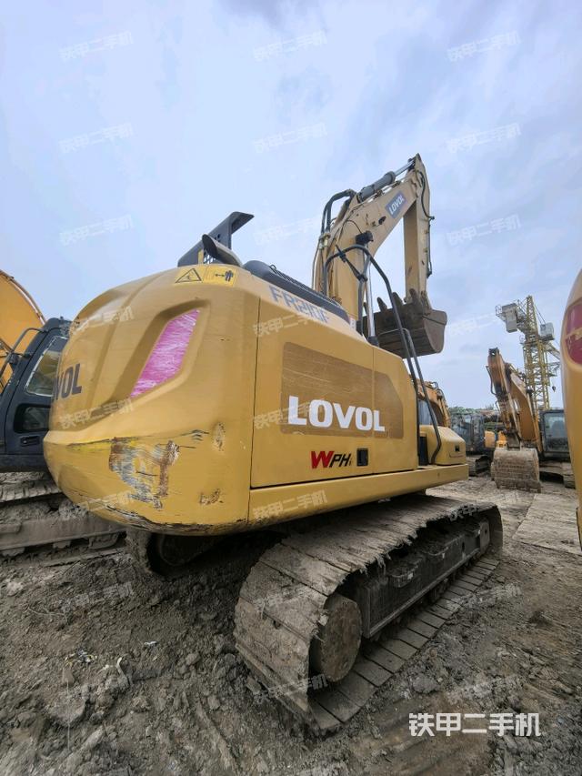 右后45（整機外觀）