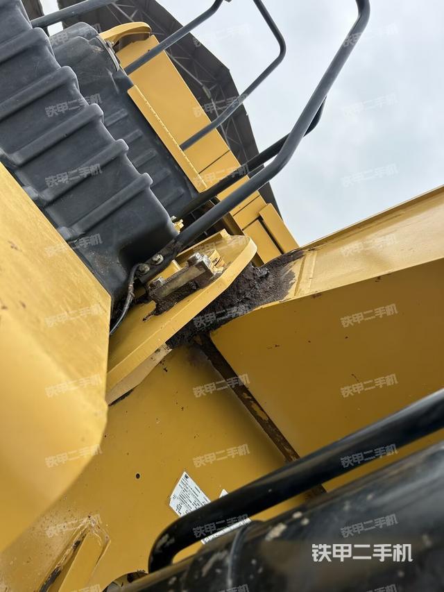 大臂根部?斜視（工作和回轉(zhuǎn)裝置）