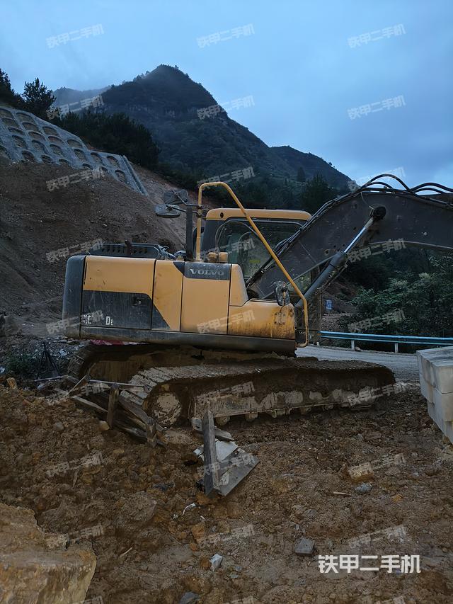 整机右后45°（整机外观）