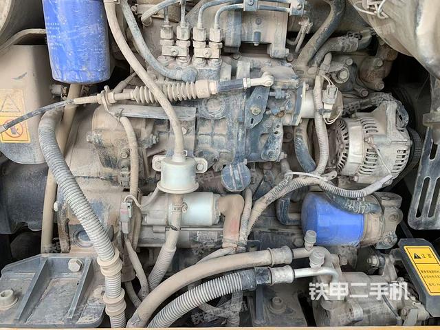 發(fā)動(dòng)機(jī)整體俯視（整機(jī)外觀）