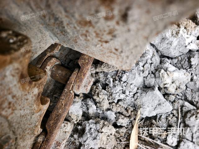 右側(cè)行走馬達(dá)蓋板（行走機(jī)構(gòu)）