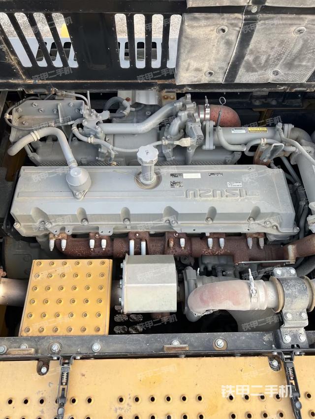 发动机整体俯视（整机外观）