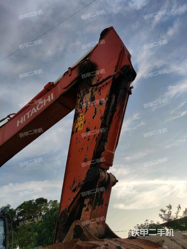 小臂整體右前（工作和回轉(zhuǎn)裝置）