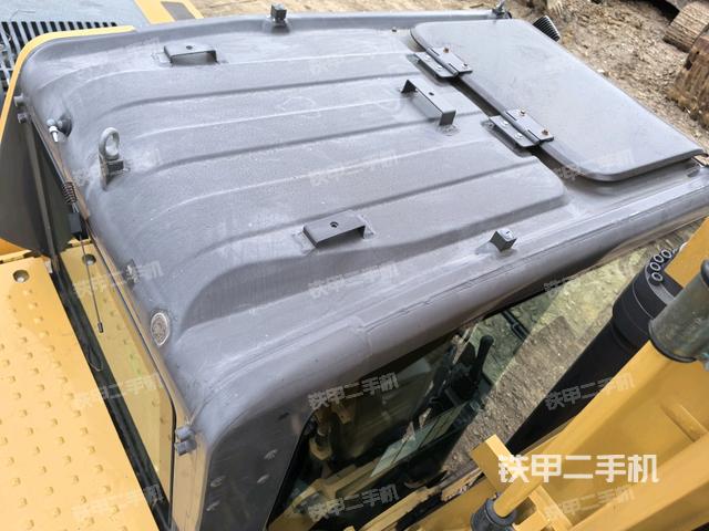 駕駛室頂部俯視（上車部件）