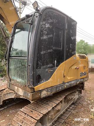 徐工XE75DA挖掘機(jī)