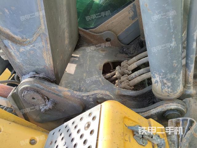 大臂根部?斜視（工作和回轉(zhuǎn)裝置）