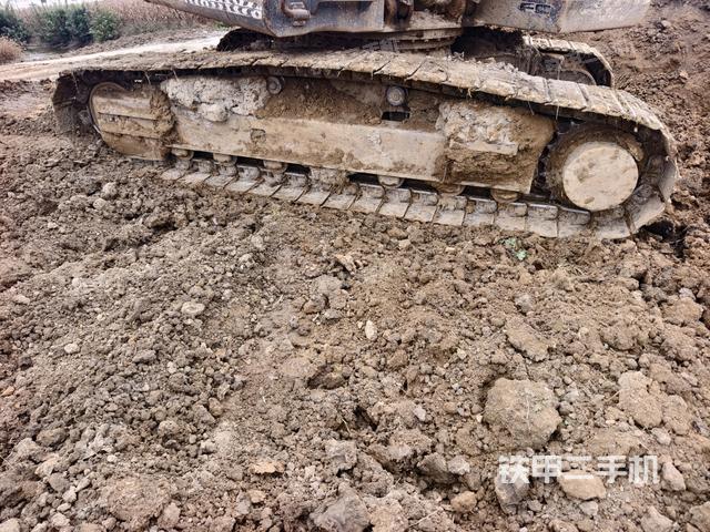 左侧履带整体 （行走机构）