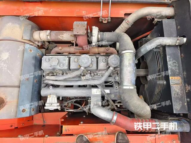 发动机整体俯视（整机外观）