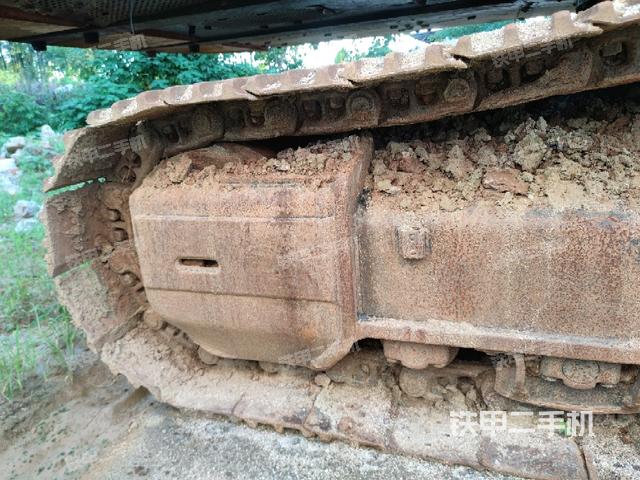 左側(cè)行走馬達(dá)蓋板（行走機(jī)構(gòu)）