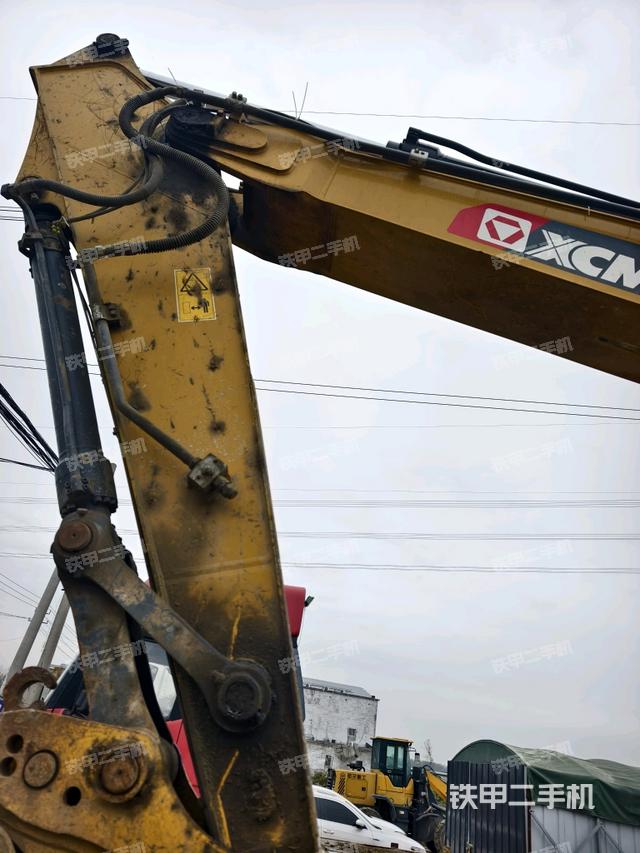 小臂整体左后（工作和回转装置）