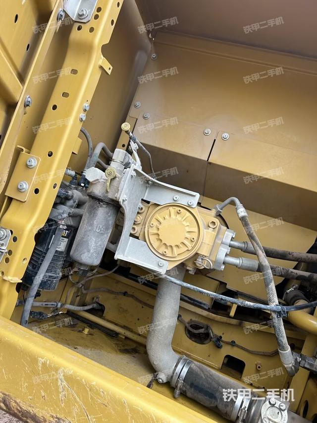 液壓泵室（大件艙室）