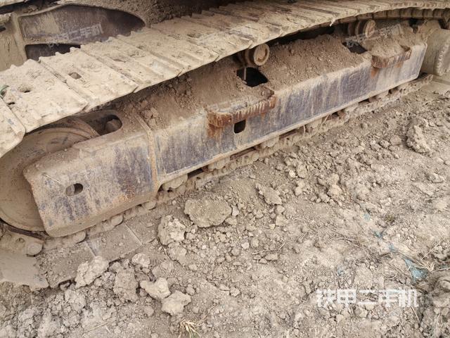 單側履帶整體（整機外觀）