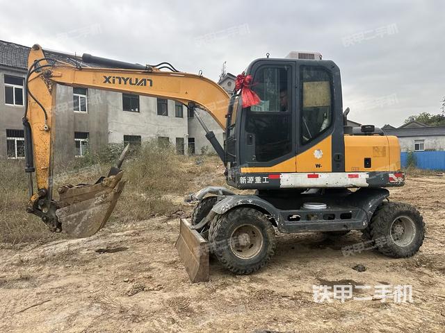 新源XYB75W-8挖掘机