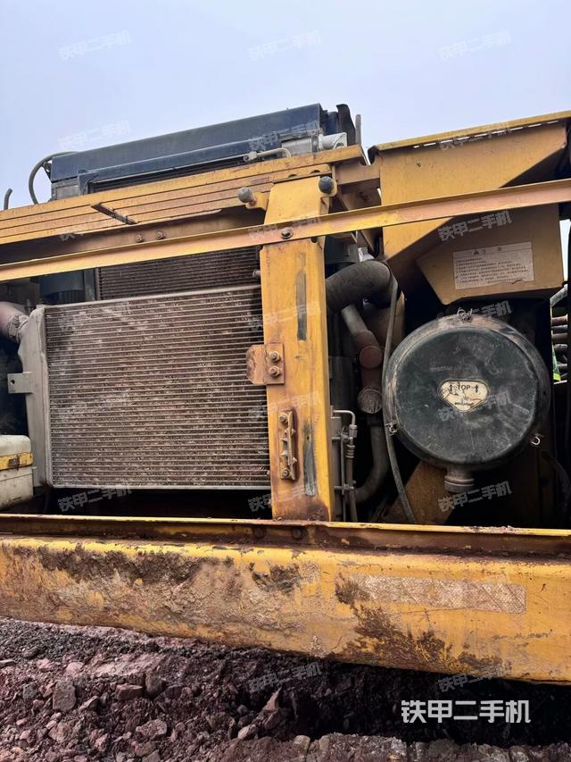 散熱器正面（大件艙室）