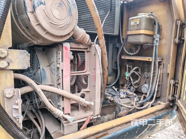 散熱器正面（大件艙室）