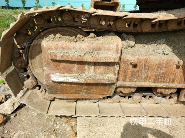 左側(cè)行走馬達蓋板（行走機構(gòu)）