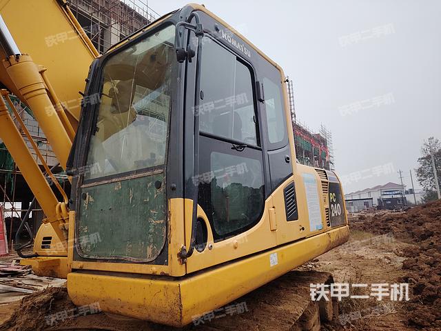 驾驶室整体（整机外观）