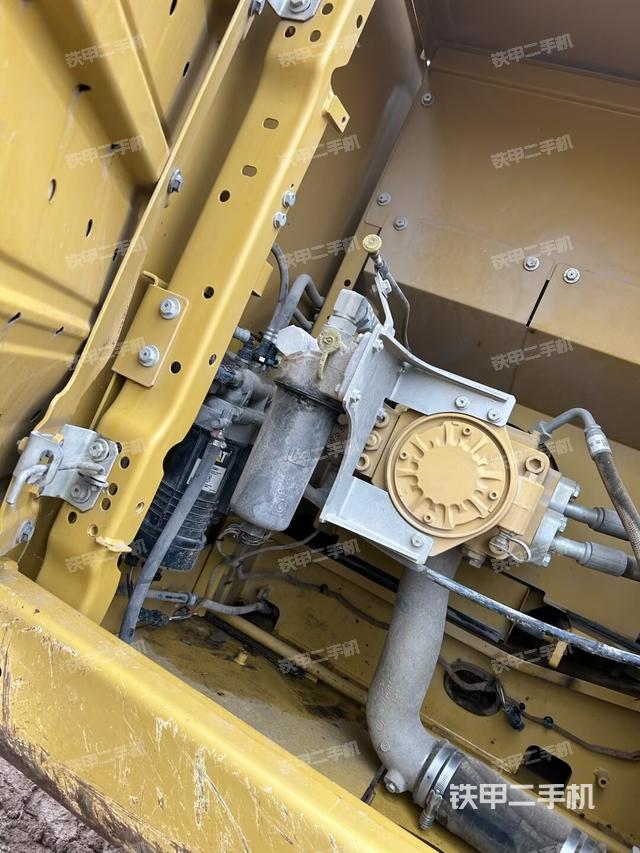 增壓器特寫(xiě)（上車(chē)部件）