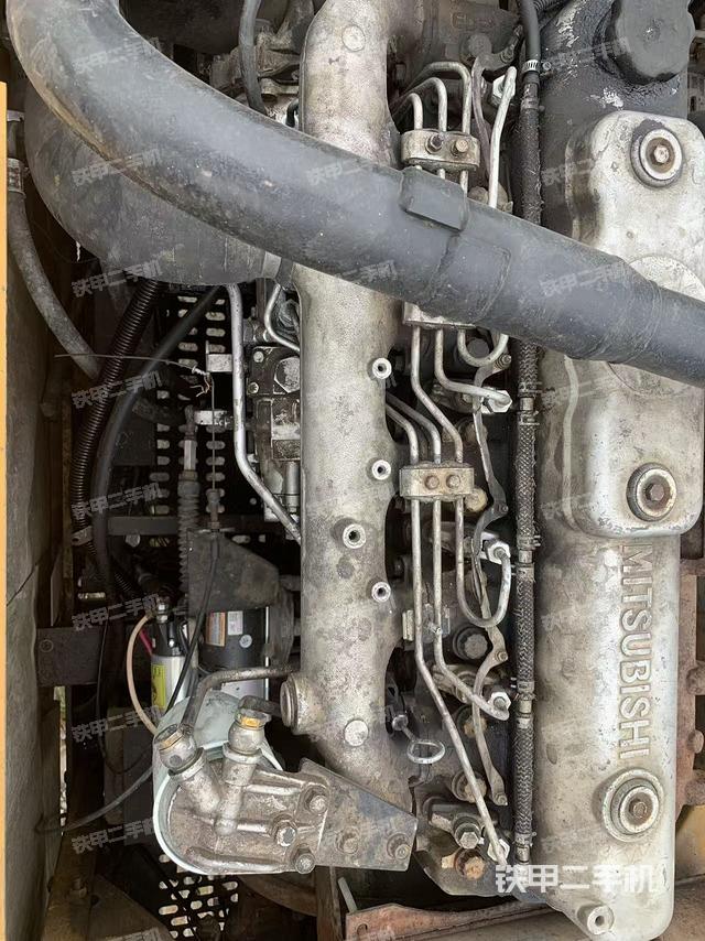 发动机整体俯视（整机外观）