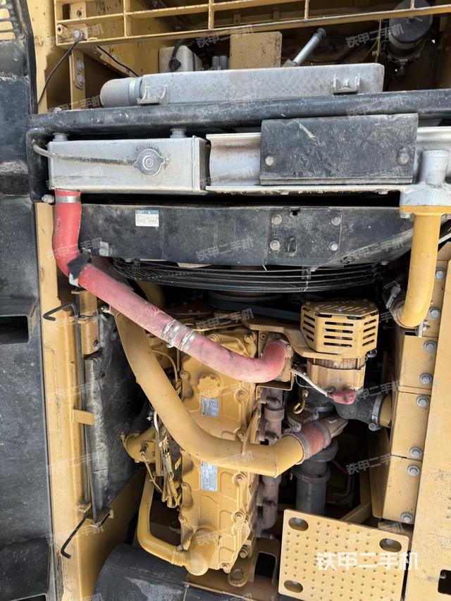 发动机整体俯视（整机外观）