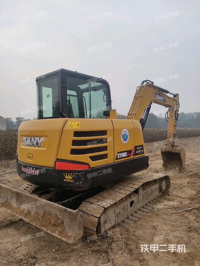 整機右后45°（整機外觀）