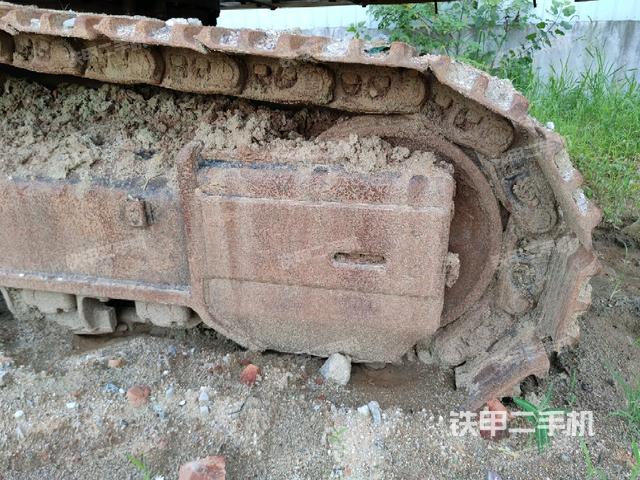 右側(cè)行走馬達(dá)蓋板（行走機(jī)構(gòu)）