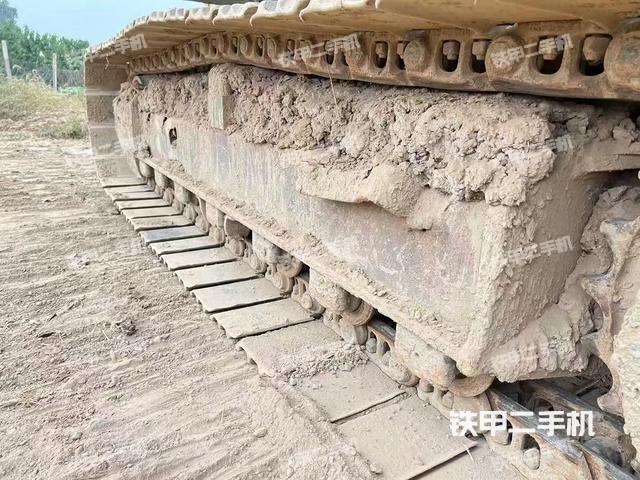 單側(cè)履帶整體（整機外觀）