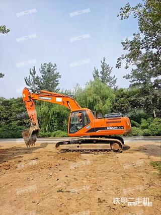 斗山DH225LC-9挖掘机