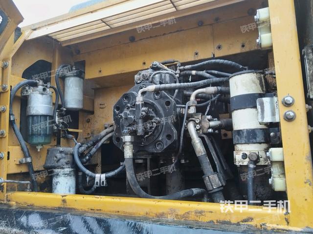 液壓泵室（大件艙室）