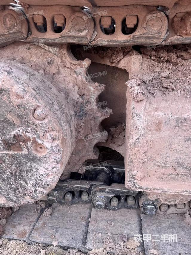 右側(cè)履帶整體（行走機(jī)構(gòu)）