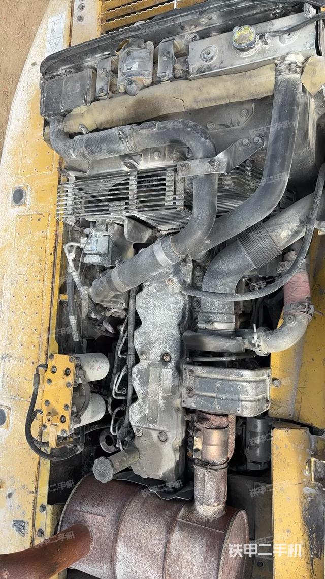 散熱器正面（大件艙室）