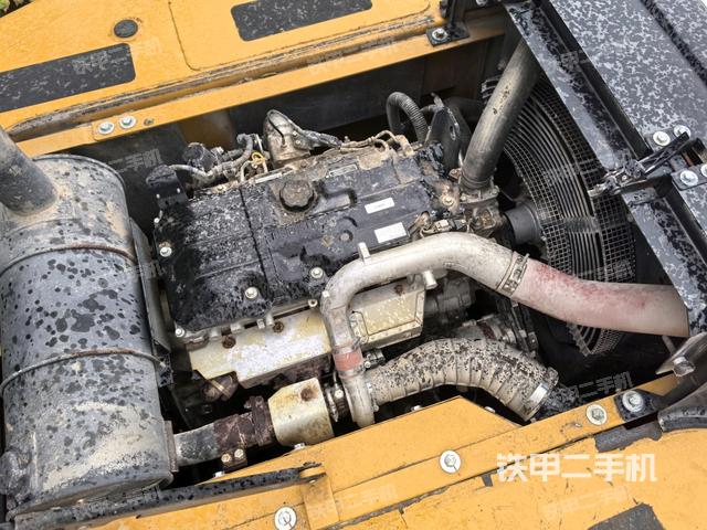 发动机整体俯视（整机外观）