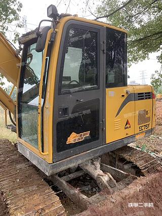 山东临工E675F挖掘机