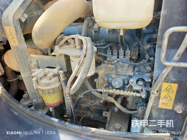 发动机整体俯视（整机外观）