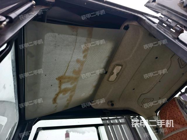 頂棚整體（駕駛室部分）