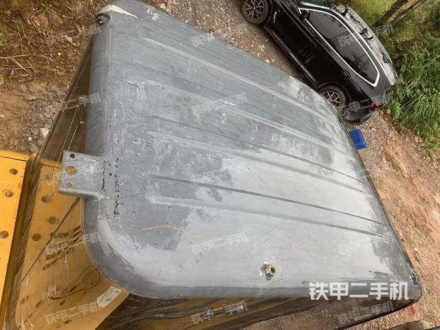 駕駛室頂部（整機(jī)外觀）