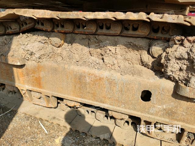 左導(dǎo)向輪（行走機(jī)構(gòu)）